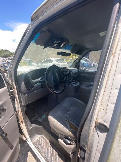 2001 Ford Econoline Cargo Van Location - Large Trucks & Vans - Row 48 - Stock # H52781