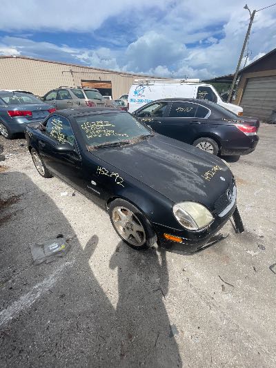 2000 Mercedes-Benz SLK-Class Location - Imports - Row 13 - Stock # H52792