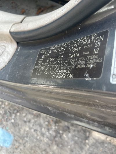 2004 Kia Spectra Location - Imports - Row 14 - Stock # H52803