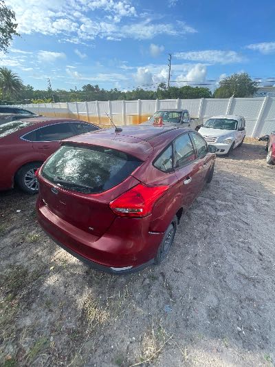 2016 Ford Focus Location - Ford - Row 29 - Stock # H52633