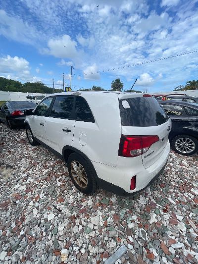 2014 Kia Sorento Location - Imports - Row 45 - Stock # H52820