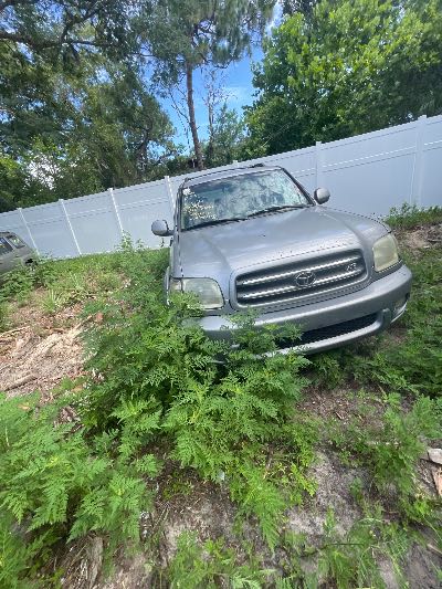 2003 Toyota Sequoia Location - Large Trucks & Vans - Row 49 - Stock # H52051