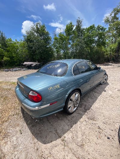 2001 JAGUAR S-TYPE Location - Imports - Row 17 - Stock # H52816
