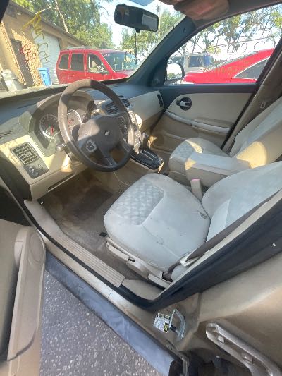2005 Chevrolet Equinox Location - GM - Row 41 - Stock # H52749