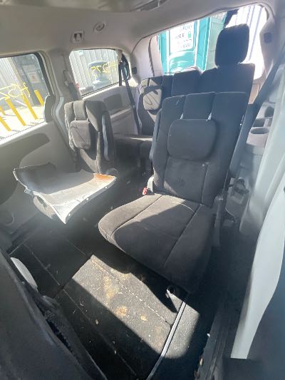 2011 Chrysler Town & Country Location - Chrysler - Row 44 - Stock # H52751