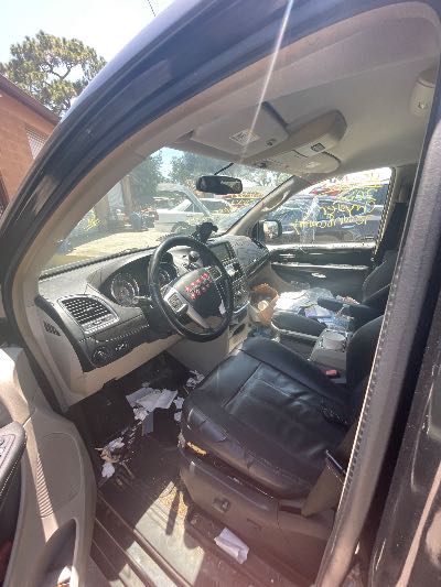 2012 Chrysler Town & Country Location - Chrysler - Row 46 - Stock # H52867