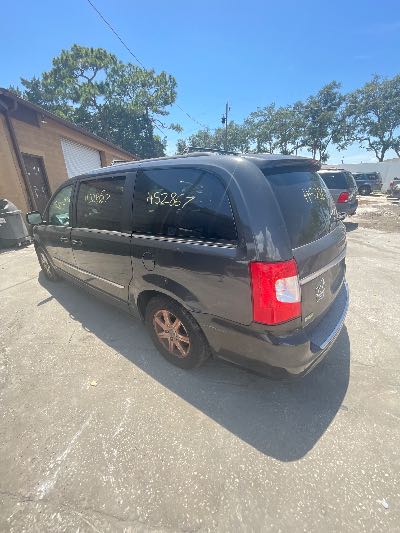 2012 Chrysler Town & Country Location - Chrysler - Row 46 - Stock # H52867