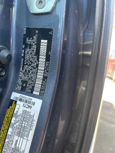 2006 Toyota Sienna Location - Imports - Row 20 - Stock # H52866