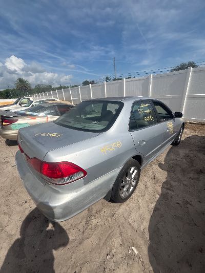 2002 HONDA ACCORD Location - Imports - Row 20 - Stock # H52561