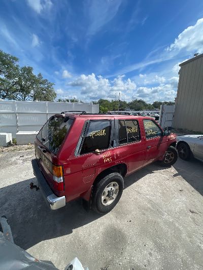 1995 Nissan Pathfinder Location - Imports - Row 17 - Stock # H52868