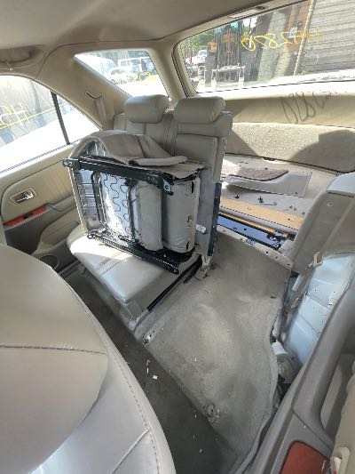 2002 Lexus RX 300 Location - Imports - Row 16 - Stock # H52870