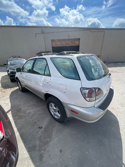 2002 Lexus RX 300 Location - Imports - Row 16 - Stock # H52870