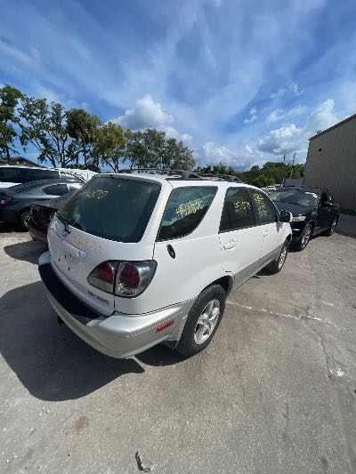 2002 Lexus RX 300 Location - Imports - Row 16 - Stock # H52870