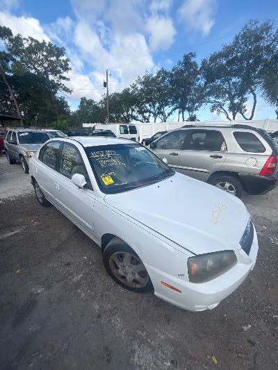 2005 Hyundai Elantra Location - Imports - Row 20 - Stock # H52893
