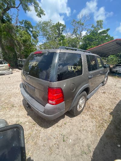 2003 Ford Explorer Location - Ford - Row 26 - Stock # H52901
