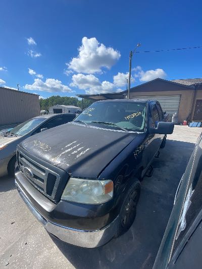 2005 Ford F-150 Location - Large Trucks & Vans - Row 37 - Stock # H52920
