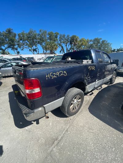 2005 Ford F-150 Location - Large Trucks & Vans - Row 37 - Stock # H52920