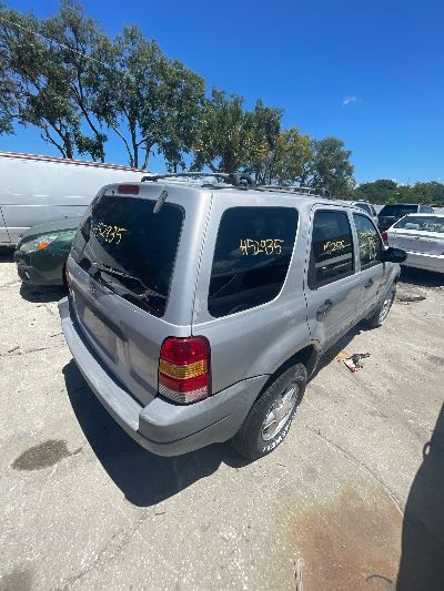 2002 Ford Escape Location - Ford - Row 34 - Stock # H52935