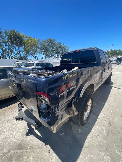 2006 Ford Super Duty F-250 Location - Large Trucks & Vans - Row 49 - Stock # H52944
