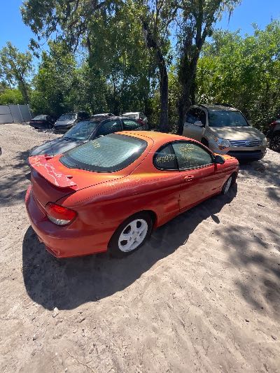2000 Hyundai Tiburon Location - Imports - Row 24 - Stock # H52933