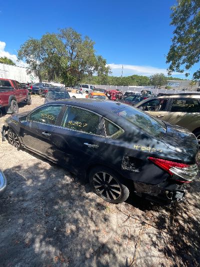 2018 Nissan Altima Location - Imports - Row 3 - Stock # H52927