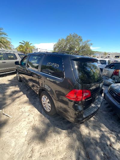 2014 Volkswagen Routan Location - Imports - Row 3 - Stock # H52930