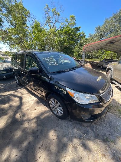 2014 Volkswagen Routan Location - Imports - Row 3 - Stock # H52930