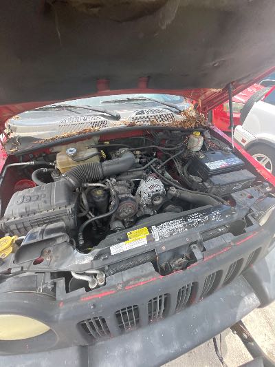2004 Jeep Liberty Location - Chrysler - Row 47 - Stock # H52989