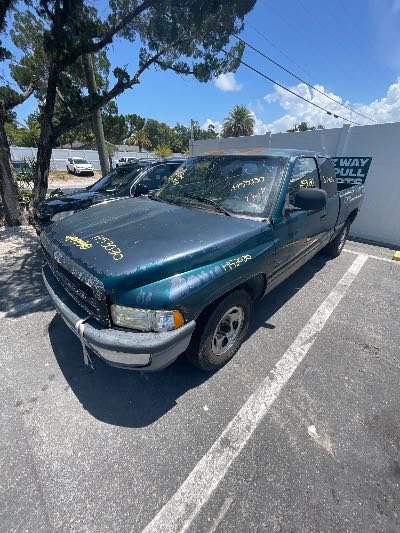 1998 Dodge Ram 1500 Location - Large Trucks & Vans - Row 16 - Stock # H53030
