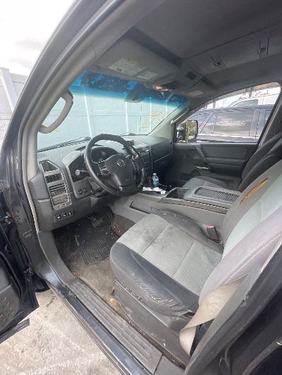 2005 Nissan Titan Location - Large Trucks & Vans - Row 15 - Stock # H53040