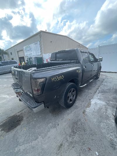 2005 Nissan Titan Location - Large Trucks & Vans - Row 15 - Stock # H53040