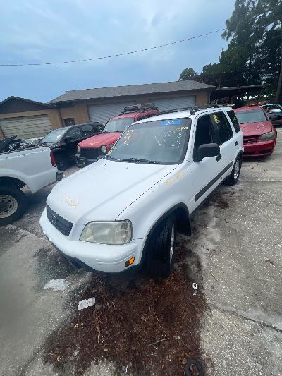 2000 Honda CR-V Location - Imports - Row 23 - Stock # H52892