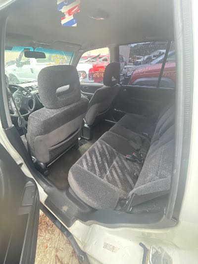 2000 Honda CR-V Location - Imports - Row 23 - Stock # H52892