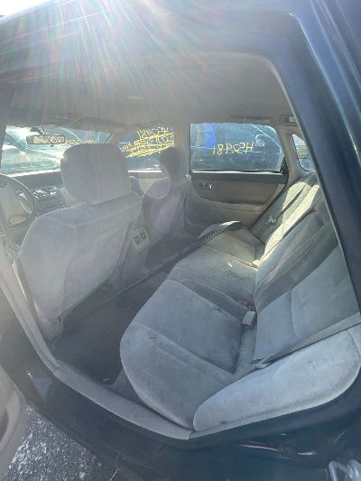 2000 Toyota Avalon Location - Imports - Row 24 - Stock # H52981