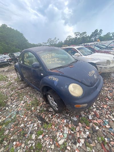 1999 Volkswagen New Beetle Location - Imports - Row 22 - Stock # H53010
