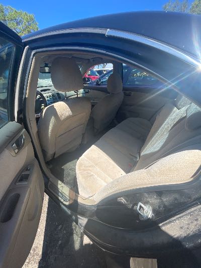 2007 Kia Optima Location - Imports - Row 25 - Stock # H53061