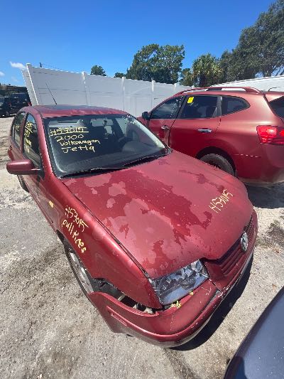 2000 Volkswagen Jetta Location - Imports - Row 29 - Stock # H53015