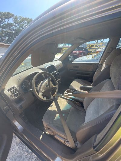 2003 Honda CR-V Location - Imports - Row 26 - Stock # H53098