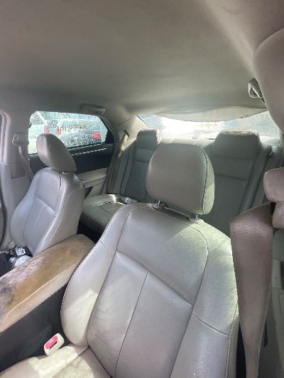 2006 Chrysler 300 Location - Chrysler - Row 38 - Stock # H53101