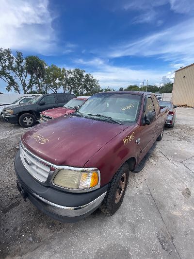 1999 Ford F-150 Location - Large Trucks & Vans - Row 18 - Stock # H53145