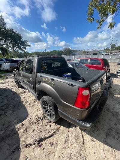 2005 Ford Explorer Sport Trac Location - Ford - Row 36 - Stock # H53052