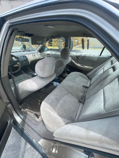 2001 Honda Accord Sdn Location - Imports - Row 29 - Stock # H53128