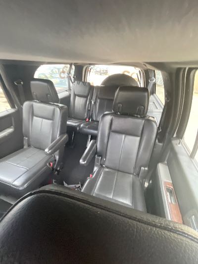 2007 Ford Expedition EL Location - Large Trucks & Vans - Row 18 - Stock # H53141