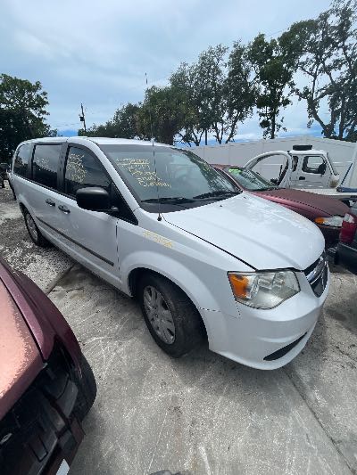 2014 Dodge Grand Caravan Location - Chrysler - Row 38 - Stock # H53156