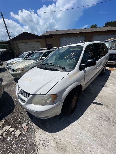2001 Dodge Grand Caravan Location - Chrysler - Row 38 - Stock # H53166