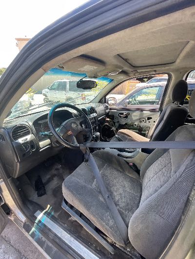 2006 GMC Envoy Location - GM - Row 29 - Stock # H53171