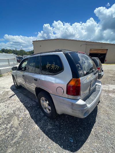 2006 GMC Envoy Location - GM - Row 29 - Stock # H53171