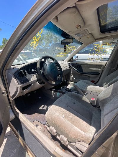 2001 Hyundai Elantra Location - Imports - Row 42 - Stock # H53165