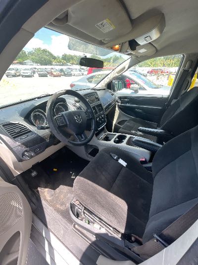 2016 Dodge Grand Caravan Location - Chrysler - Row 41 - Stock # H51908