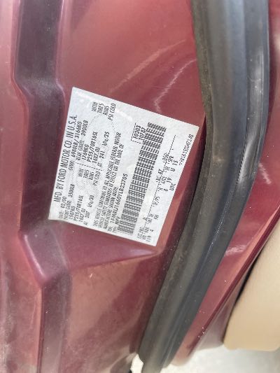 2000 Ford Expedition Location - Large Trucks & Vans - Row 19 - Stock # H53176